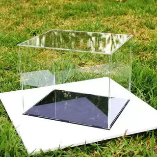 Crystal Showcase | Display Case with Black Base - Posedisplay