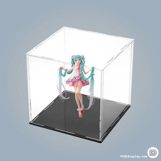 Gamer's Glory: Sturdy Stand for Iconic Figurines and Models | Dust - proof - Posedisplay