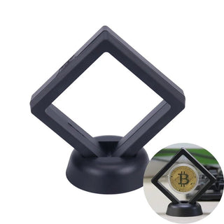 Retro - Styled Coin Display Stand: Elegantly Showcase Your Treasured Coins - Posedisplay